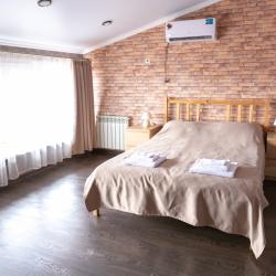 Фото Отель Семейный уголок