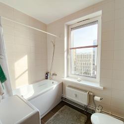 Фото Апартаменты на Октябрьской набережной, 34к5