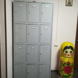 Кровать в 10-местном общем мужском номере