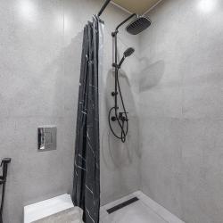 1-комнатные апартаменты студия г. Нижний Новгород, ул. Родионова, д. 136Б с 1 двуспальной кроватью