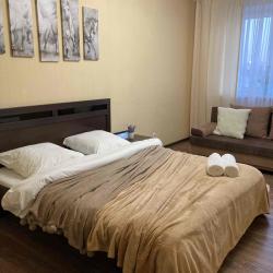 Фото Апартаменты на улице Муравленко 13