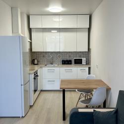 Фото Уютные апартаменты на улице Газовиков 73к4