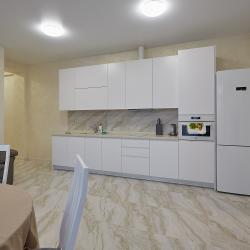 Фото Апартаменты Svetlana Park Lux, 4 комнаты