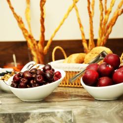 Фото Отель Parklane (Парклайн)