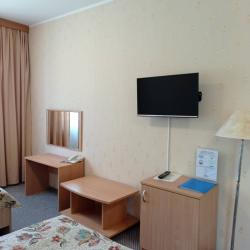 Номер полулюкс с 4 односпальными кроватями