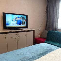 Фото Отель Live in comfort на улице Творчества 3