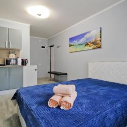 Фото Отель LovelyHome 39 на улице Александра Суворова 25