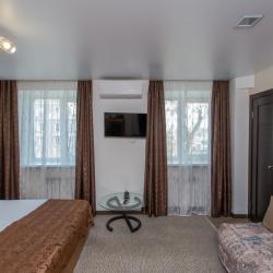 Номер улучшенный с 1 двуспальной кроватью