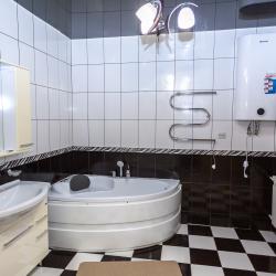 Номер люкс улучшенный с 1 двуспальной кроватью
