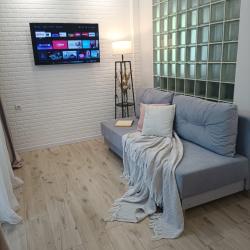 Фото Отель Квартира с дизайнерским ремонтом возле парка Машиностроителей