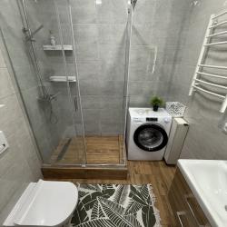 Фото Апартаменты на улице Гептнера 21