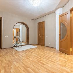 Фото Апартаменты на улице Япеева