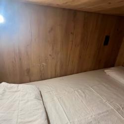 Roof Hostel (Руф Хостел) — a39029ac1c61a1c7888189a94fabca2d