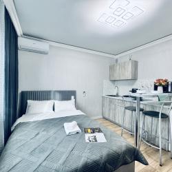 Фото Отель Vegas apartments (Вегас апартментс) на улице Бурнаковская 109