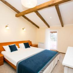 Комната стандарт с 1 двуспальной кроватью