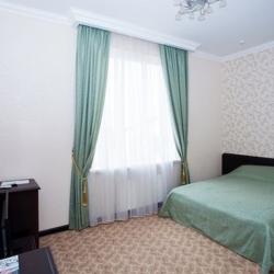 Номер стандарт с 1 двуспальной кроватью