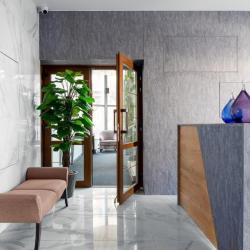 Фото V hotel & Rooftop lounge (В отель)