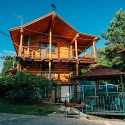 Фото Отель Дома в лесу