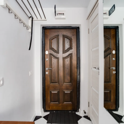 Фото Отель Home Like (Хоум Лайк) в городке -1
