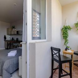 Фото Апартаменты на Охтинской аллее 6