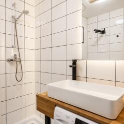 Фото Отель Sunmarine apartments (Санмарин апартментс) на улице Малая Очаковская 4а к2