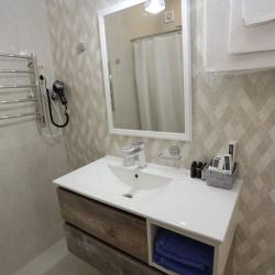 Комната стандарт улучшенная с 1 двуспальной кроватью