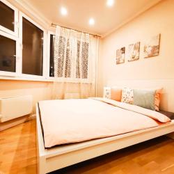 Фото Апартаменты GlobusApartamentCity на улице Бианки 6 корпус 1