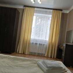 Комната стандарт с 1 двуспальной кроватью