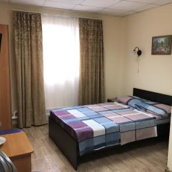 Номер стандарт с 1 двуспальной кроватью