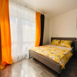 Фото Апартаменты на улице Академика Парина 13