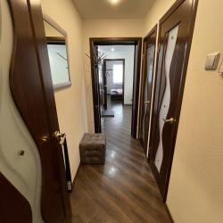 Фото Апартаменты Уют на улице Чернова 4