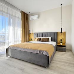 4-комнатные апартаменты улучшенные с балконом