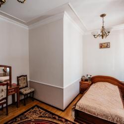 Таврическая — a49764adf3b98d32c0aa86984abce6e3