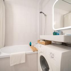 Фото Отель ELLJOY apartments (Эллджой апартментс)