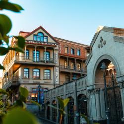 Фото Отель Old Meidan Tbilisi By Urban Hotels (Олд Мейдан )