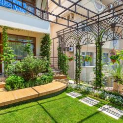 Грейс Наири — a4dd9add22110ebc02d84af91e093028