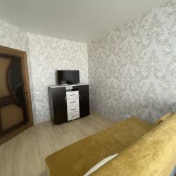 Фото Отель HomeDay (ХоумДэй) на улице Красная