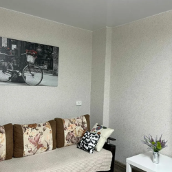 Фото Апартаменты в 7-м микрорайоне 27