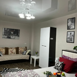 Фото Апартаменты в 7-м микрорайоне 27