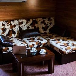 Фото Отель B&B (Би энд Би Гостевой дом)