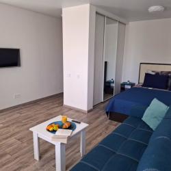 Фото Апартаменты на улице Наумова