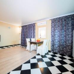 Фото Отель Favourite Home (Фэйворит Хоум) на улице Симбирцева 44