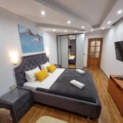 Фото Апартаменты на улице Островского 2