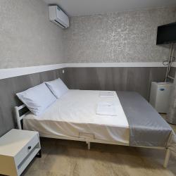 Номер стандарт с 1 двуспальной кроватью
