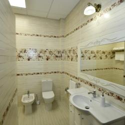 Номер полулюкс с 1 двуспальной кроватью