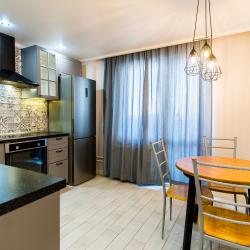 Фото Отель LetoApart (ЛетоАпарт) на улице Суворовская 77-312