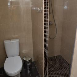 2-местный номер комфорт улучшенный с 1 двуспальной кроватью