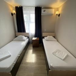 Номер эконом с 2 односпальными кроватями
