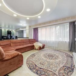 Фото Апартаменты на улице Декабристов 25