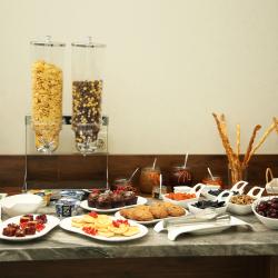 Фото Отель Parklane (Парклайн)